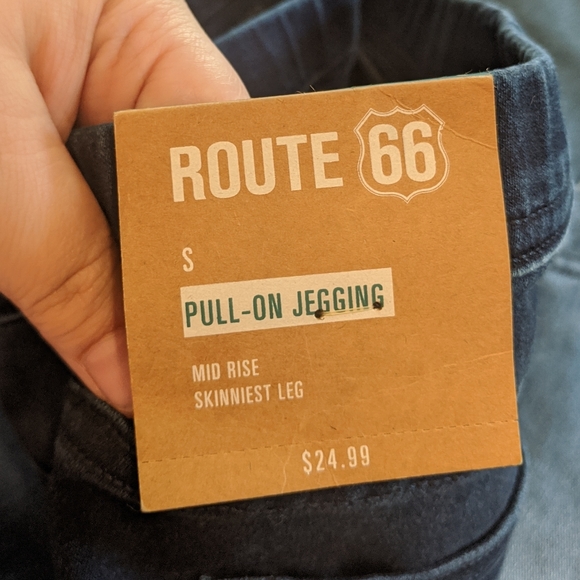 2 for 1 Denim Jegging - Picture 2 of 3